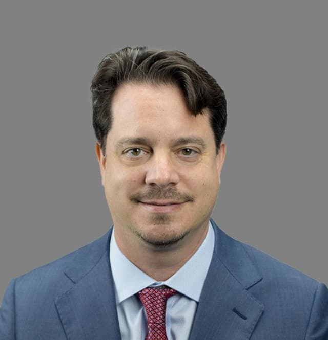 Joshua J. Hertz Headshot